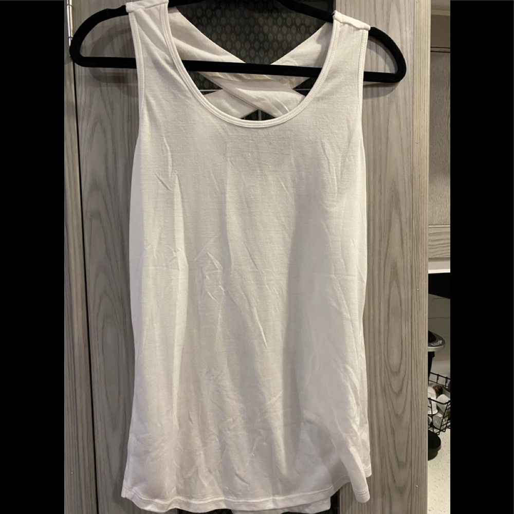 White workout tank top
